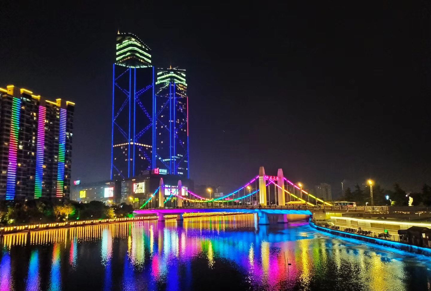 浙江湖州夜景一览