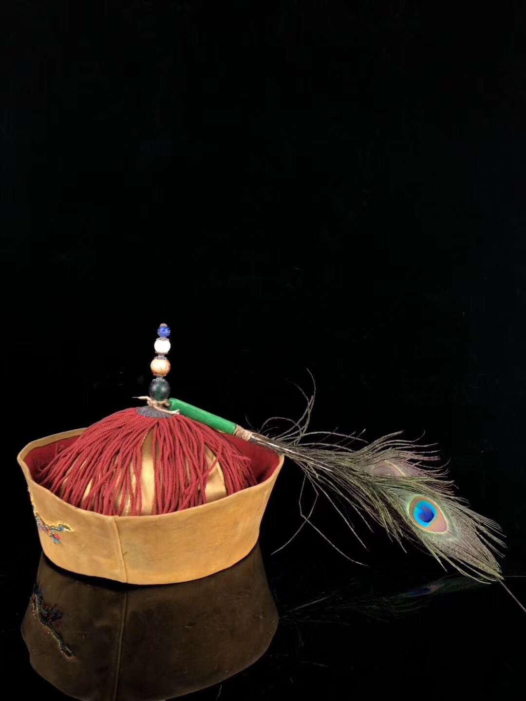 价值850元的"顶戴花翎",原来清朝人戴帽子还有这么多讲究