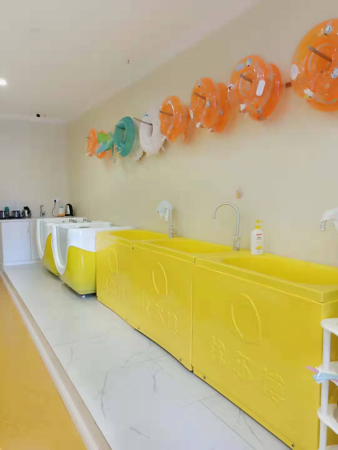 巴布母婴会所白沙洲金钟店重装开业!给孩子不一样的游泳环境