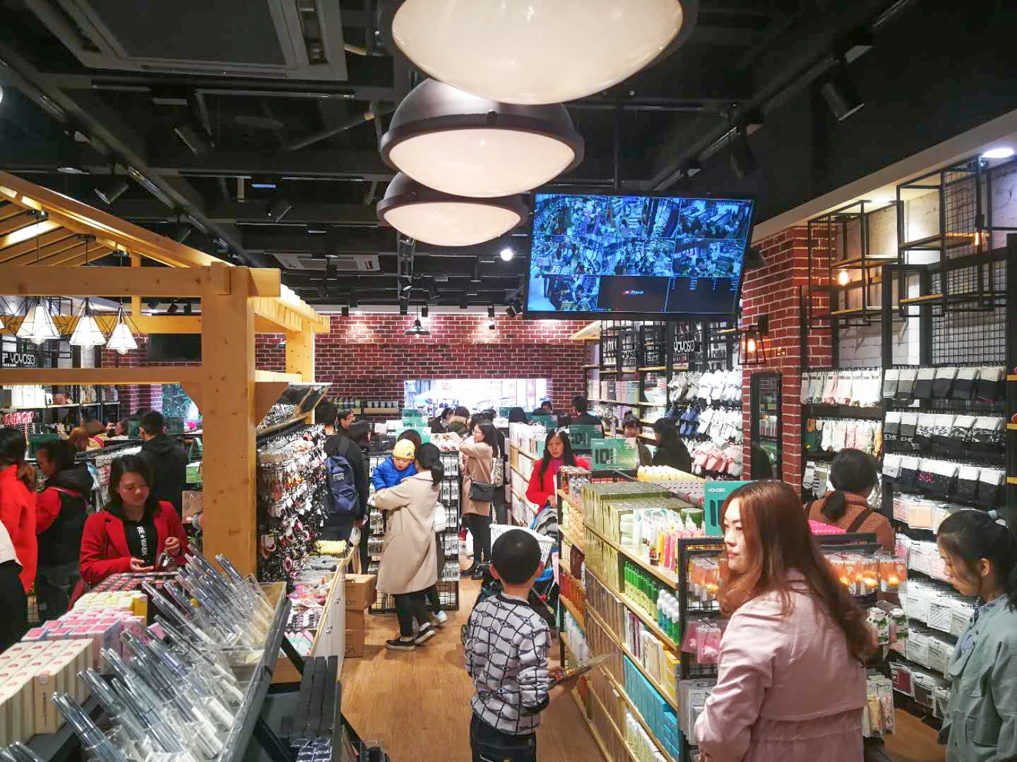 加盟韩尚优品:快时尚百货店为什么会出现客户流失的情况?