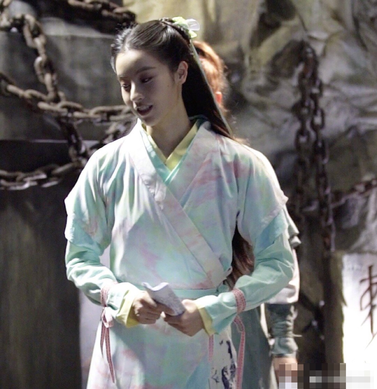 毛晓慧版小龙女还没有播出,新节目她的赵灵儿却让人很惊艳