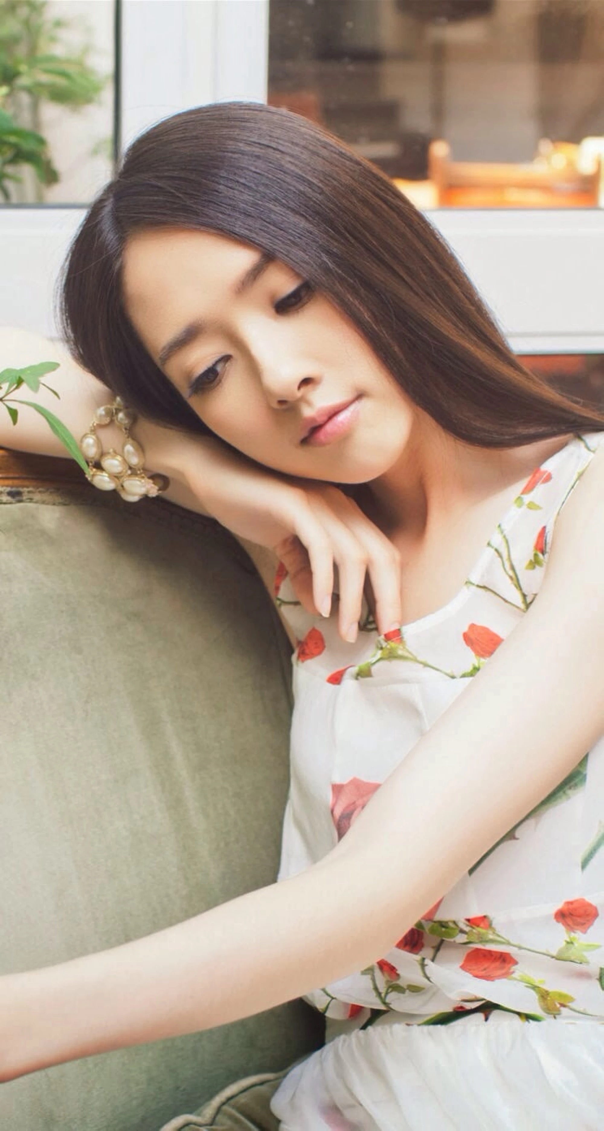 女神郭碧婷婚纱照清丽脱俗,网友感叹向太她的眼光也太好