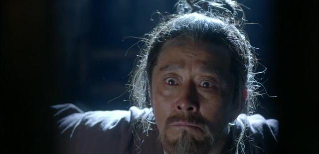 张青是情景喜剧《武林外传》的副导演,同时他在剧中饰演了同福客栈