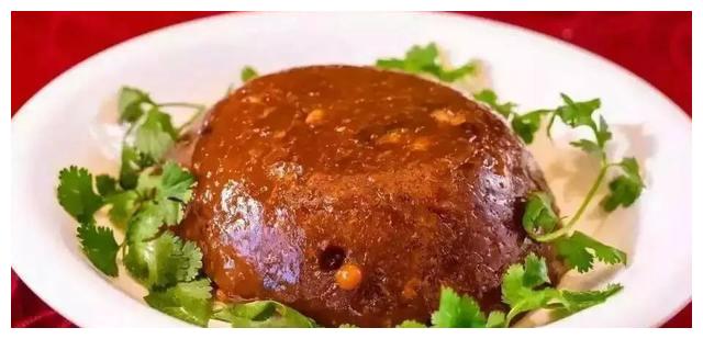 名叫鸭松羹,里面却没有鸭肉,热量超低,还口感软糯,香甜适口