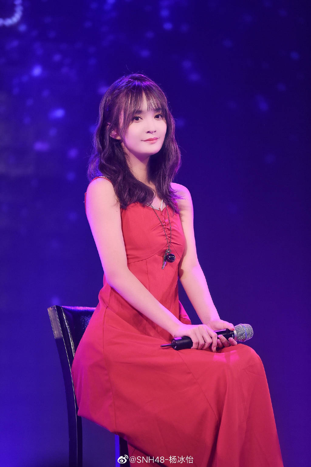 偶像美少女SNH48-杨冰怡迷人写真美照欣赏