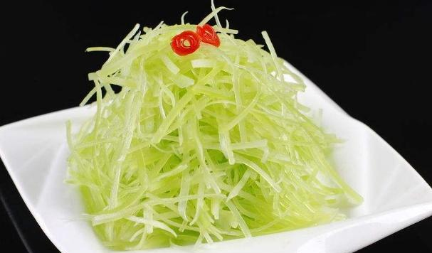 春天美食，一盘脆嫩而清香的凉拌笋丝，营养翻倍，全家人都爱吃|笋丝|凉拌|清香_新浪新闻