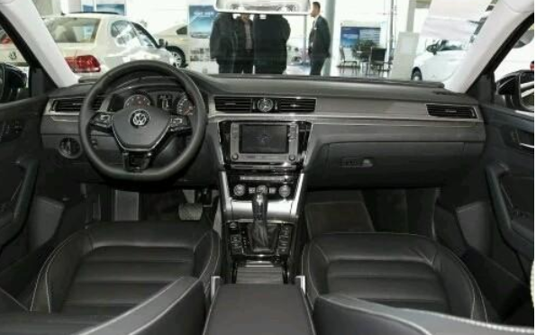 2018款上海大众帕萨特1.8t全部搞定要花多少钱?