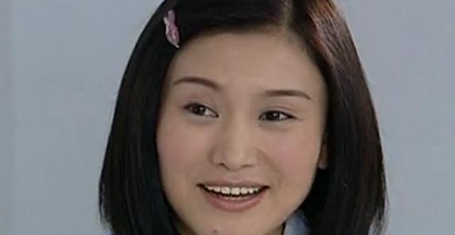 还参加了《大宅门》剧组,饰演白景琦的孙媳妇---白占元的妻子苗若珍