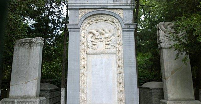 西方传教士利玛窦的墓地