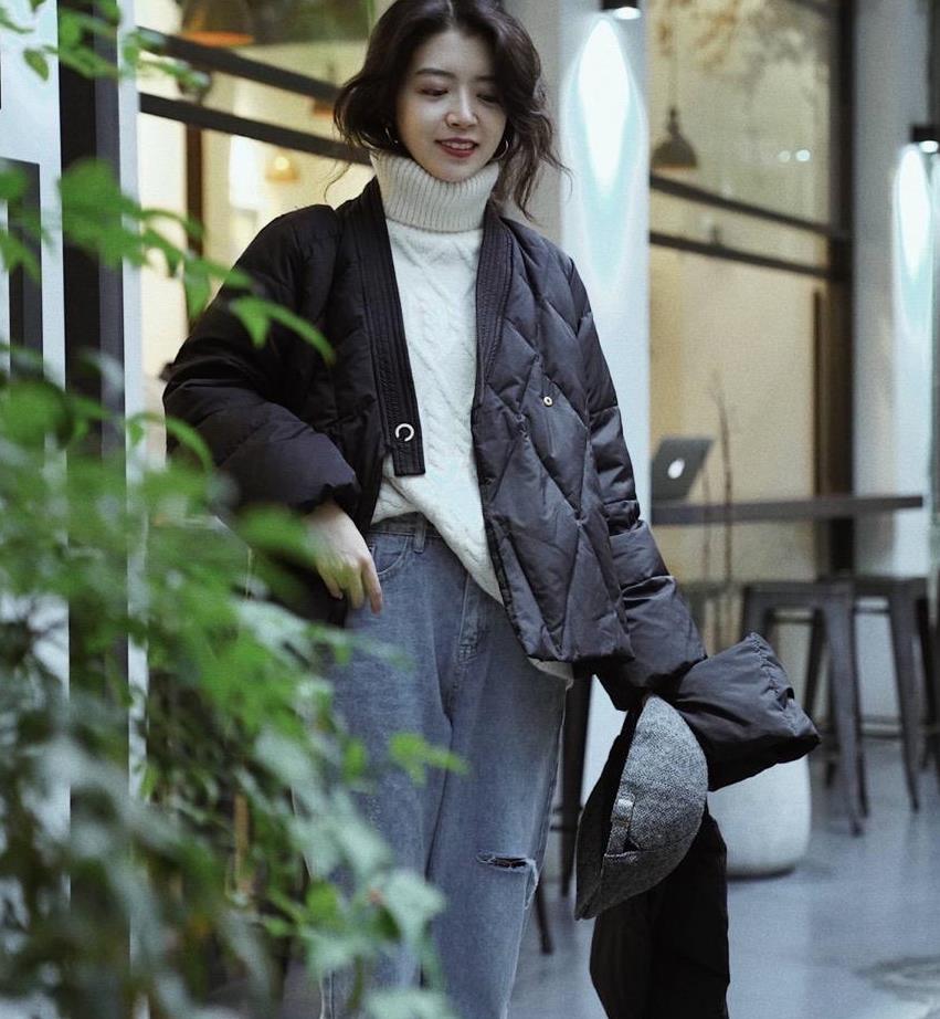 三木博主把短款羽绒服带火了!