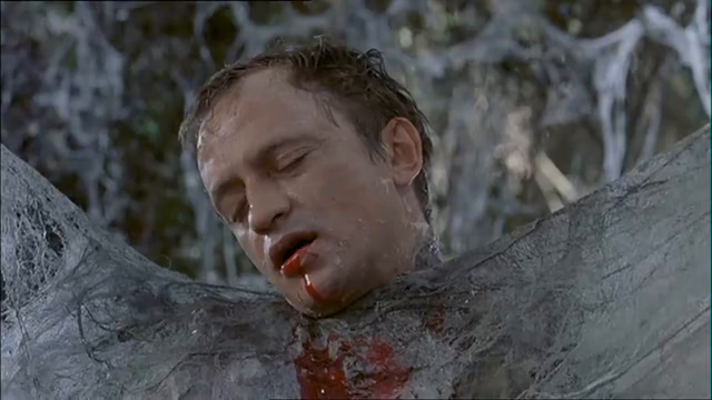 《天外魔蛛》 中外太空船启动生化细菌,巨型蜘蛛展开了疯狂杀戮