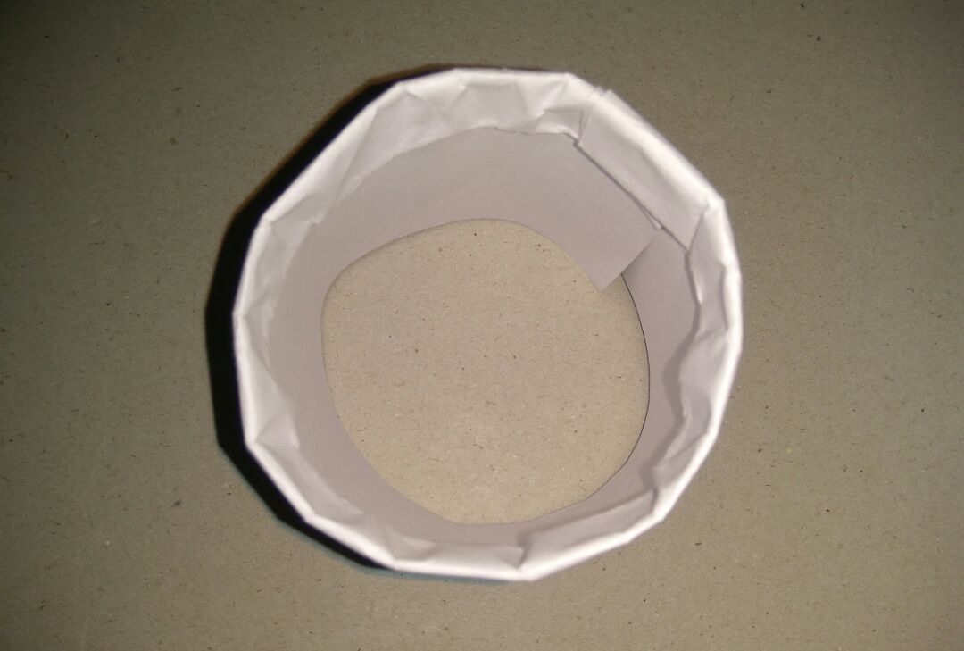 圆形纸飞机折法 飞得很远哦!_高清图集_新浪网