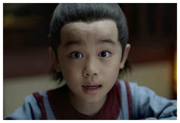 难怪看《庆余年》小范闲眼熟,竟代言了小时候爱吃的零食,眼拙了