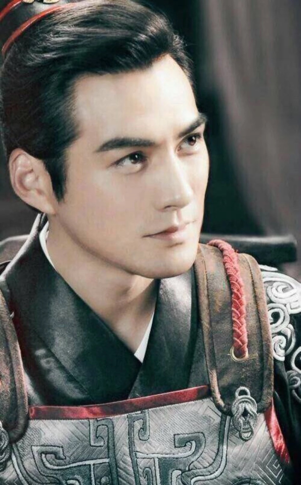 同样是天涯四美这位男神资源太差都要被大家给遗忘了