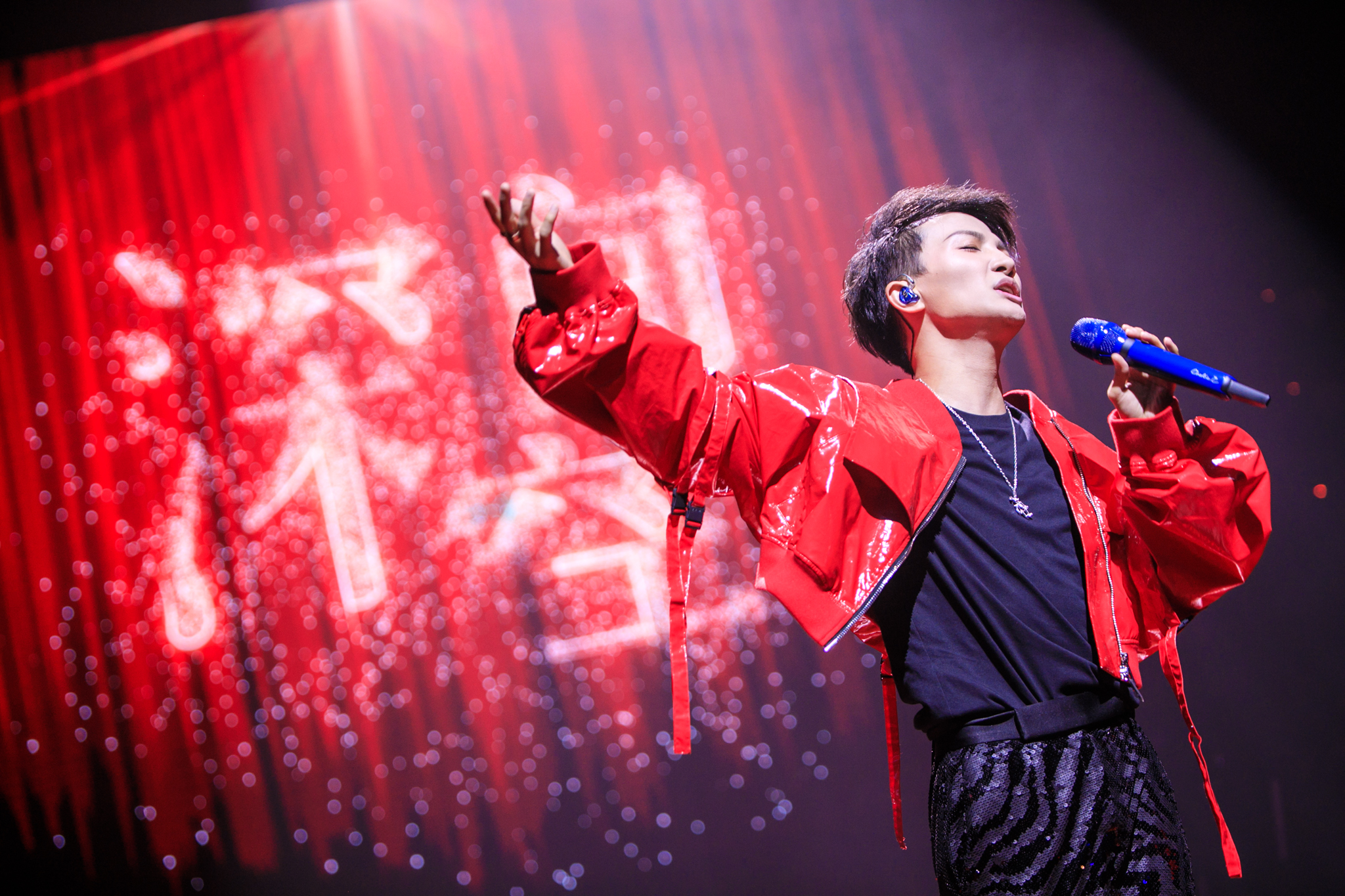 周深"深空间"巡演深圳开唱 杭州站即将举行