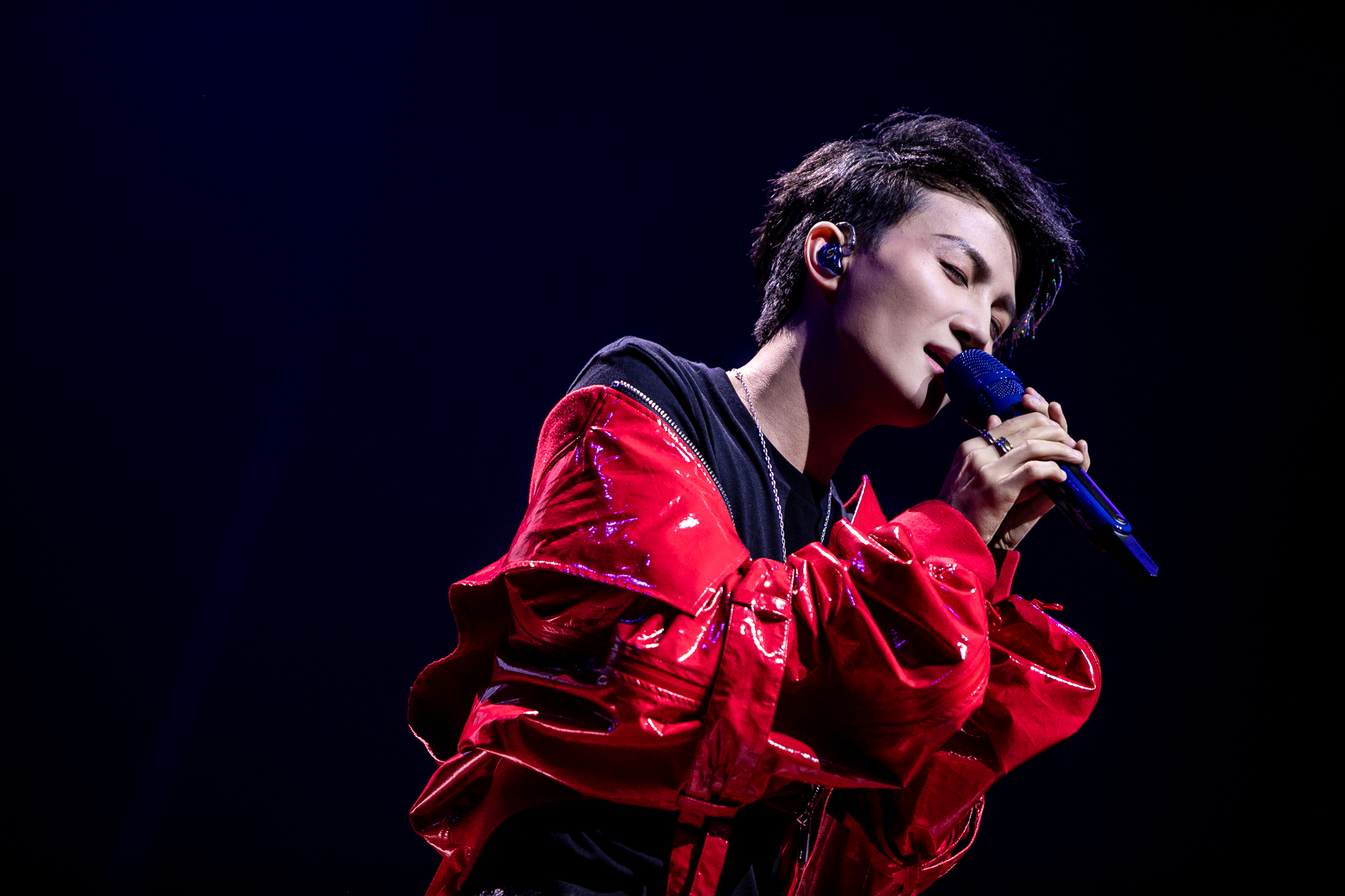 周深"深空间"巡演深圳开唱 杭州站即将举行