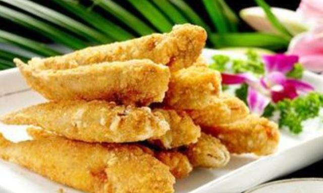 炸鱼怎样才好吃,掌握这个步骤,炸出来的鱼又香又脆