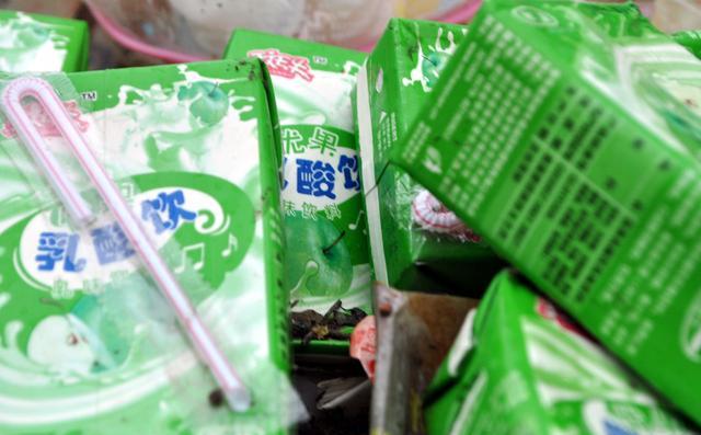 买牛奶时有几种不要买,贵还没营养(图2) 买牛奶时有几种不要买,贵还没营养,我也是才知道,学到了