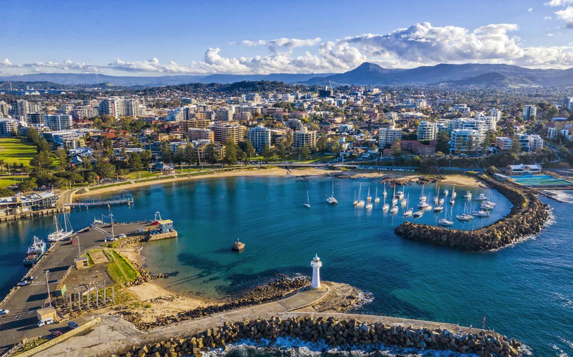 澳大利亚东南部有座城市名叫卧龙岗是跟诸葛亮有关系吗