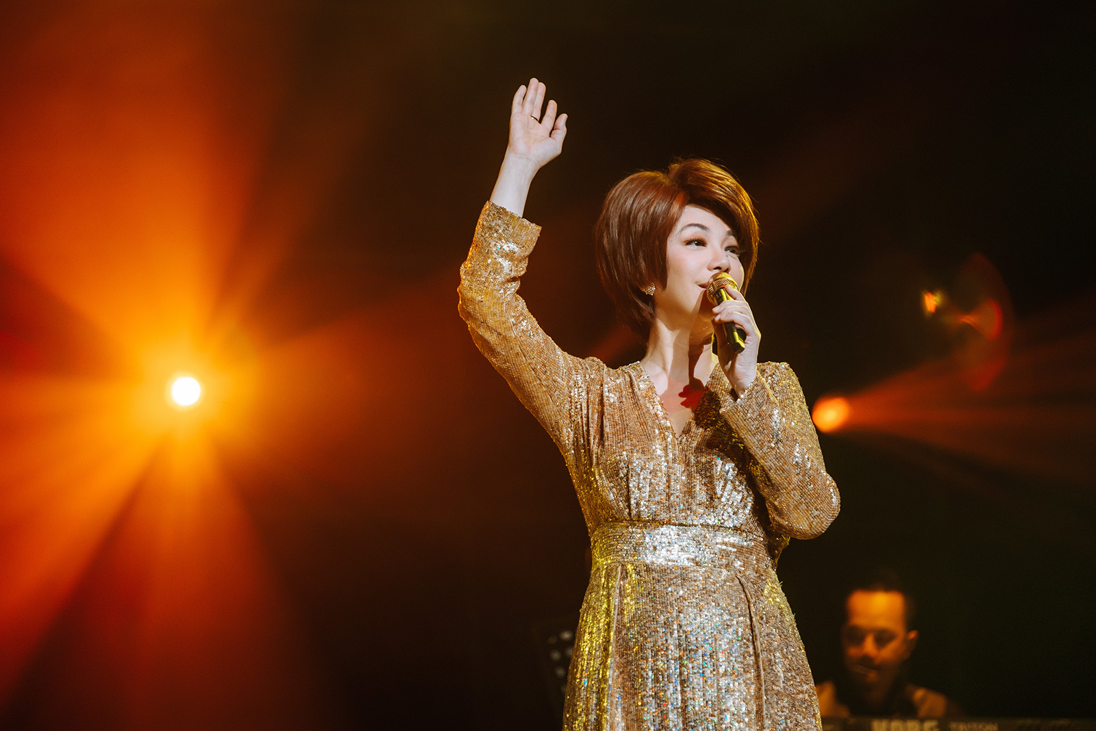 蔡琴"好新琴"演唱会成都站圆满落幕 幽默活泼彰显个人魅力