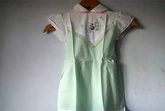 专属80后童年经典服饰见过4种是叔叔阿姨全部见过的请举手