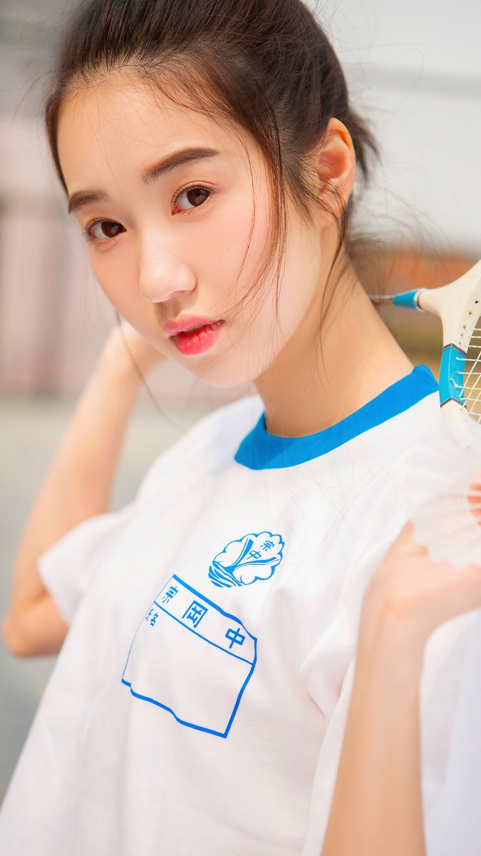 漂亮清纯的台湾美女学生,美丽动人_高清图集_新浪网