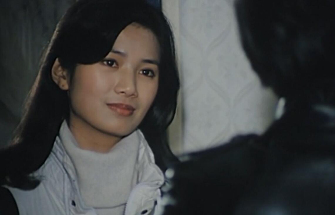 80年代女影星李芸罕见剧照老照片因电视剧在水一方而出名