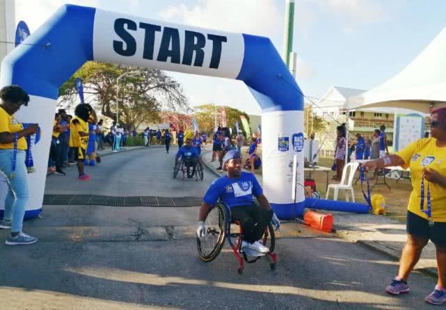 世界上唯一的黑人发达国家,曾经贫穷落后,如今