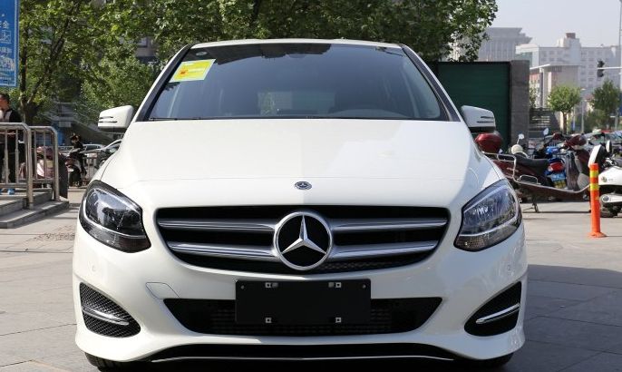 一款被忽视的好车,奔驰最便宜的车型!只要18万多,还是纯进口的