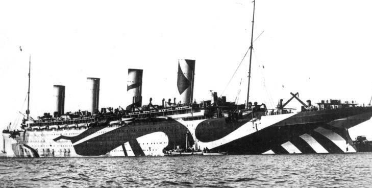 泰坦尼克号的姐妹船, 多次撞船但并没有沉没, 一战中立下大功|奥林匹