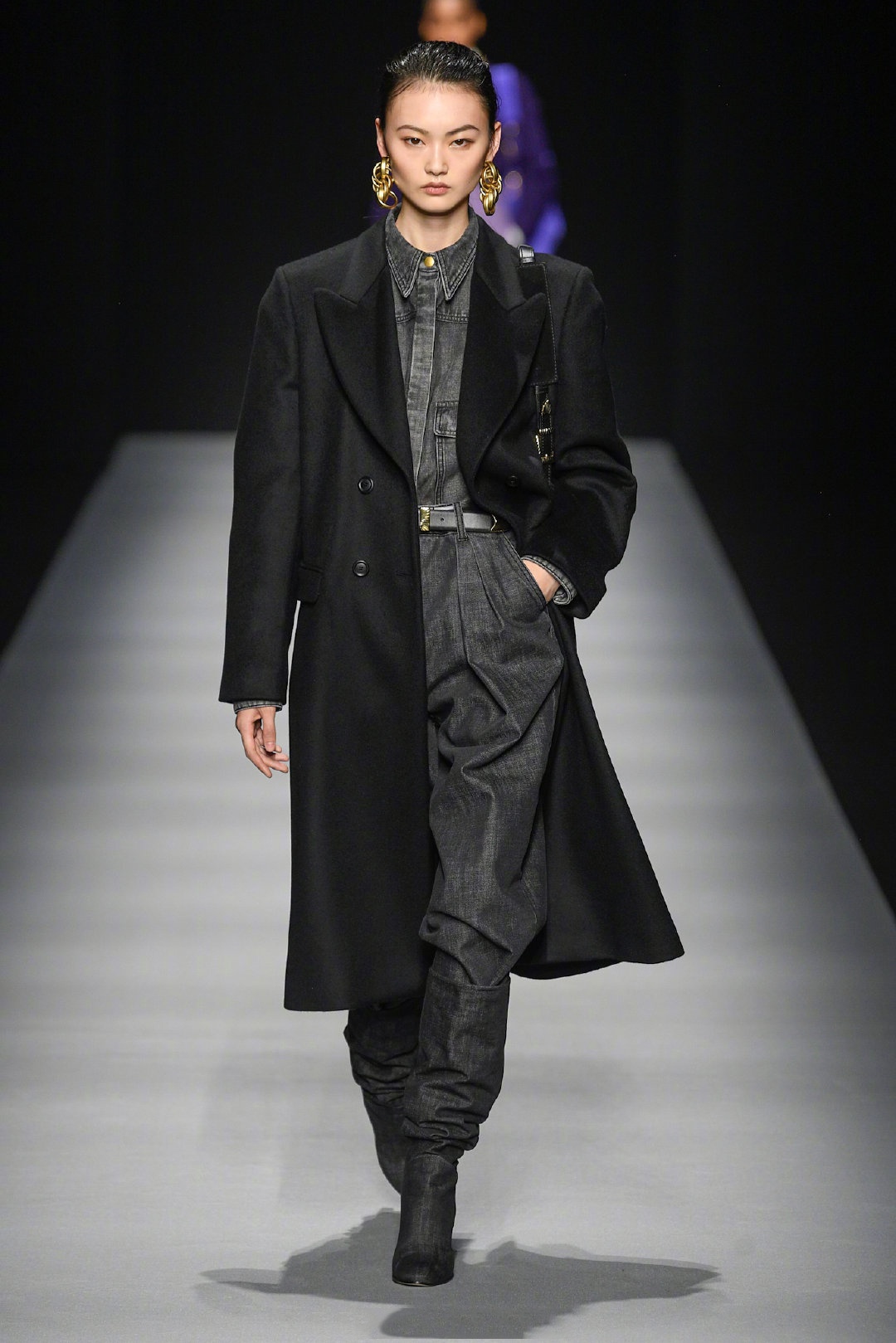 贺聪助阵2020米兰时装周alberta ferretti 大秀