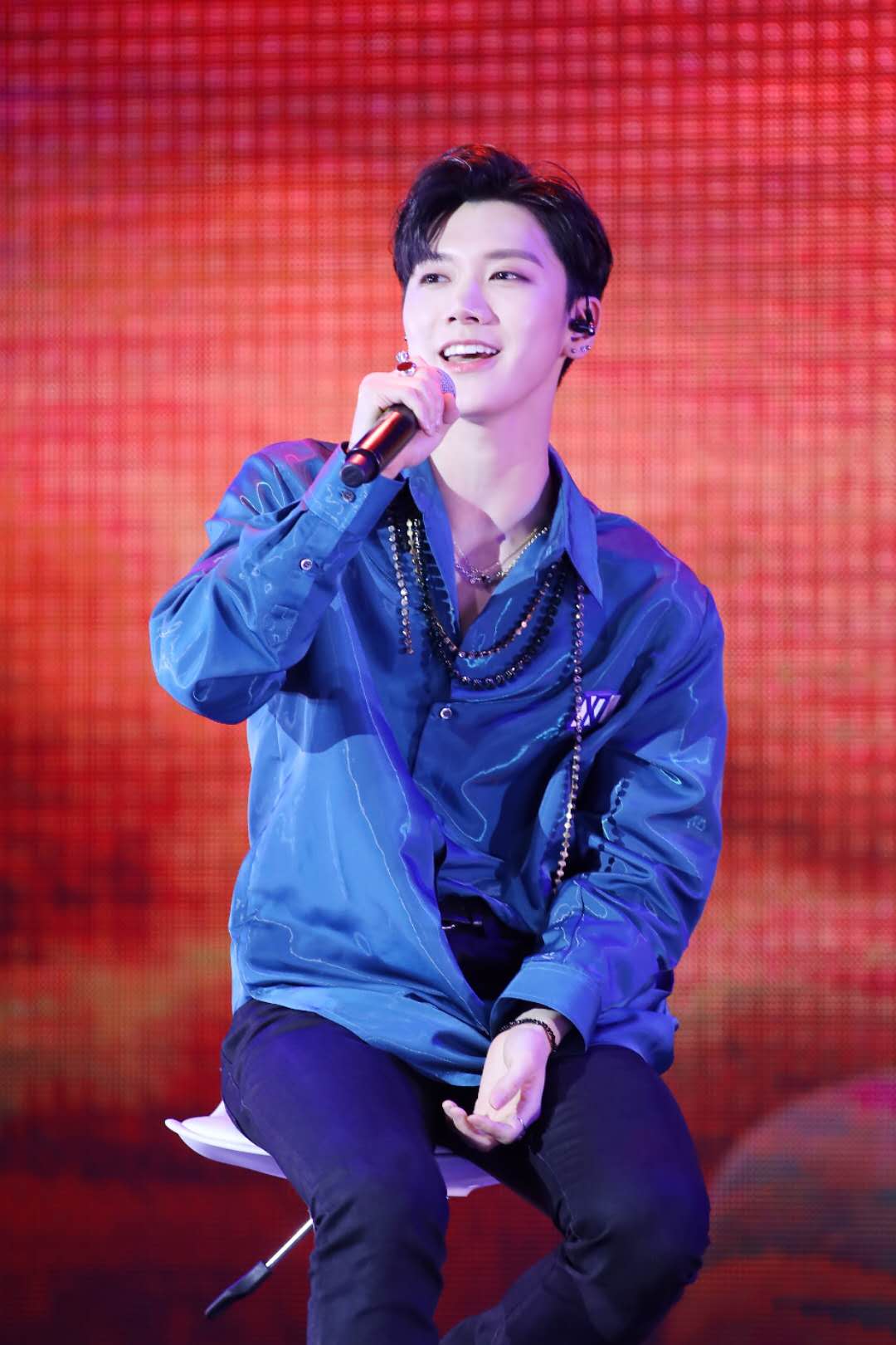 威神v成员ten曼谷举行生日粉丝见面会 诠释当地热门歌曲