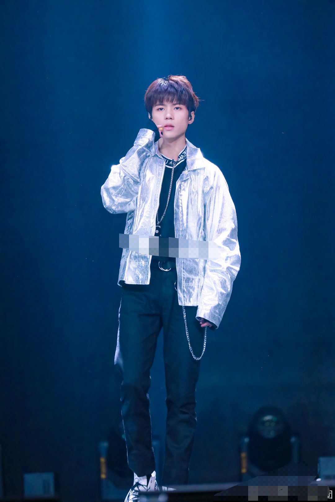 以团之名杨桐顺利出道网友参加过变形计