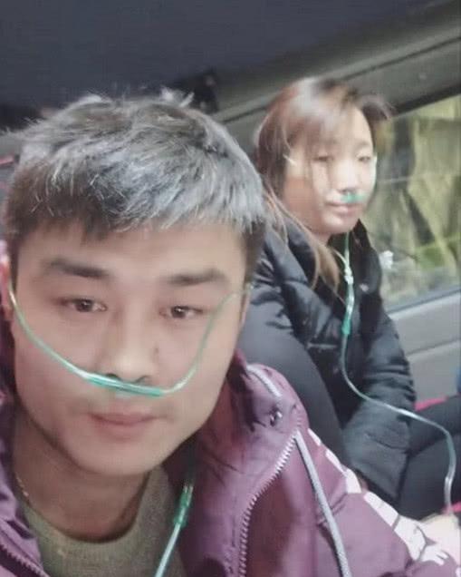 快手网红去世,葬礼现场万人为其送行,快手官方:永不封禁账号