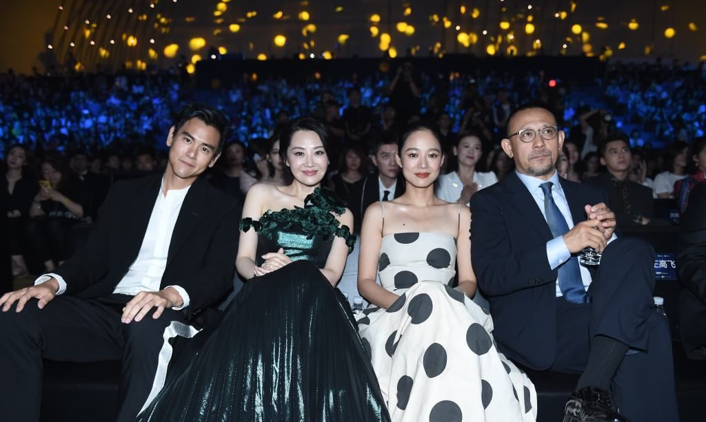 彭于晏|李冰冰|座位_新浪新闻