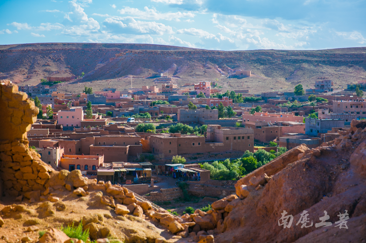 这里是进入西撒哈拉沙漠的第一站