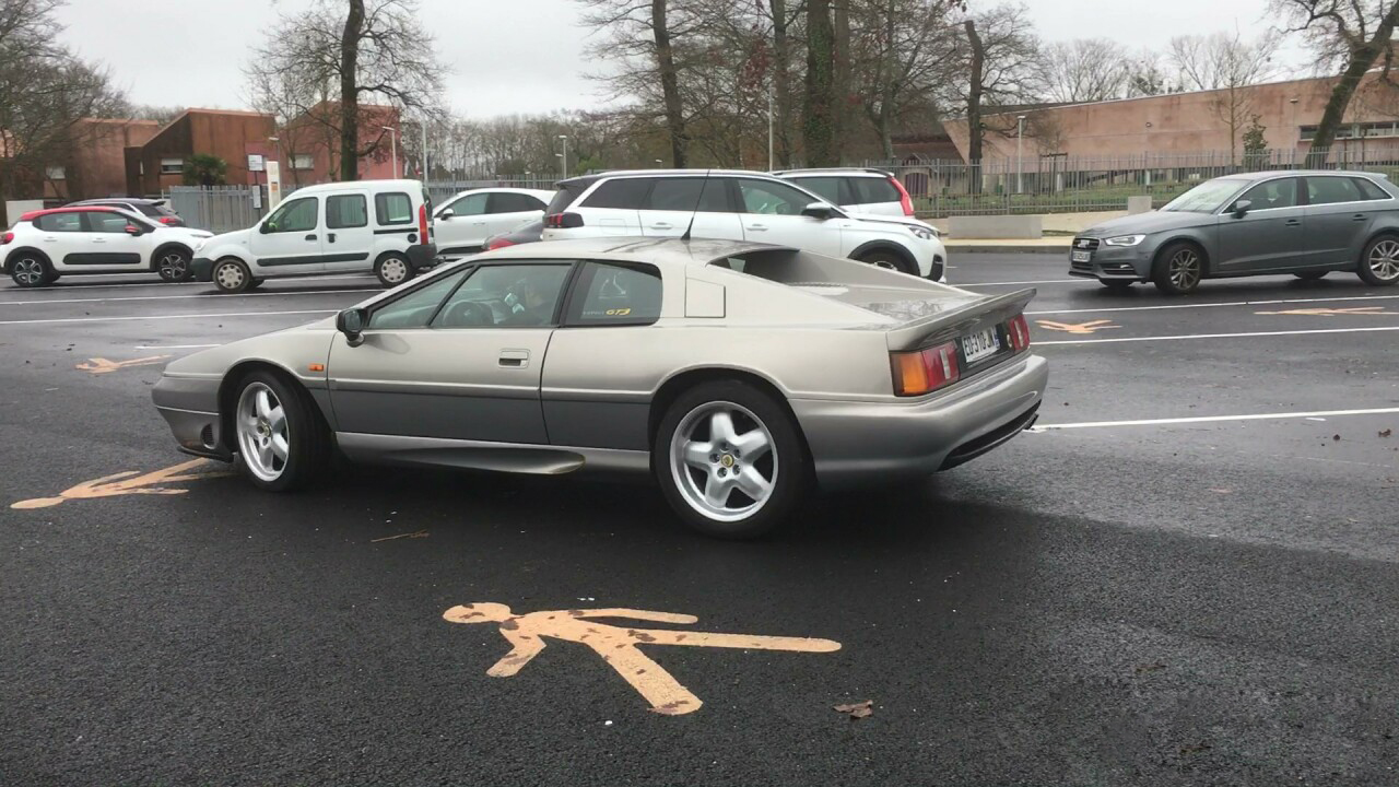 007邦德曾经的座驾,经典翻灯,路特斯莲花esprit