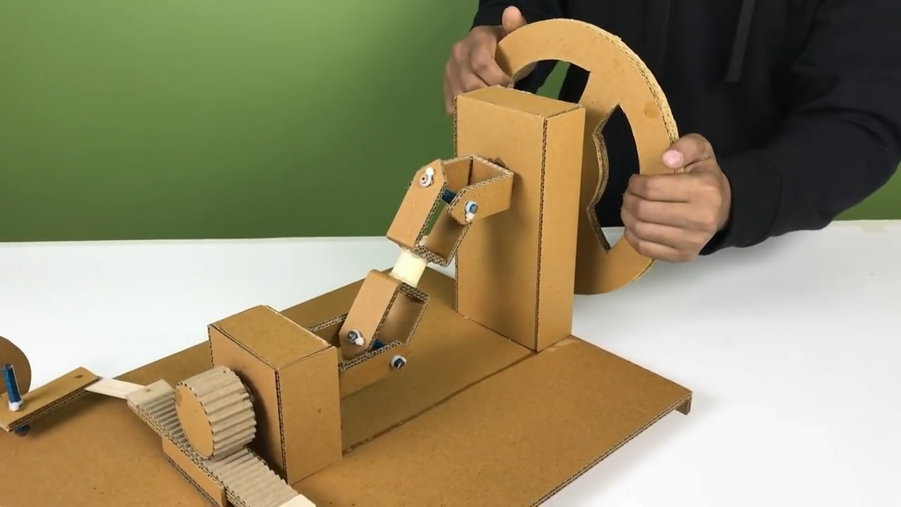 模拟汽车转向玩具模型,看看手工达人是如何用纸板制作的(图解)