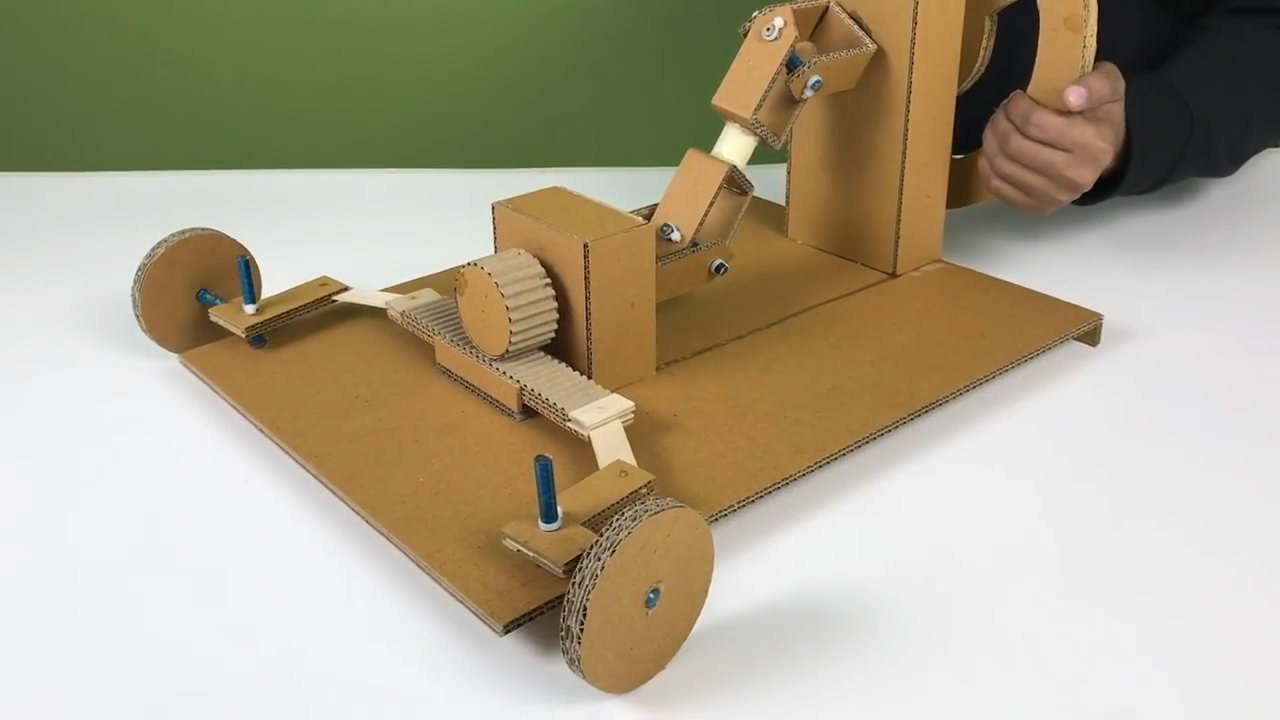 模拟汽车转向玩具模型,看看手工达人是如何用纸板制作的(图解)