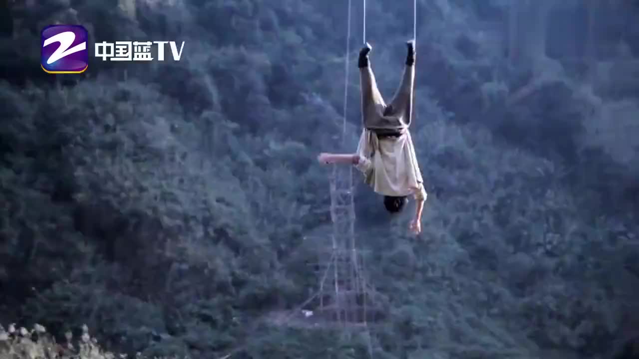 斗破苍穹吴磊片场辛酸史吊威亚滚沙漠掉冰水真敬业啊