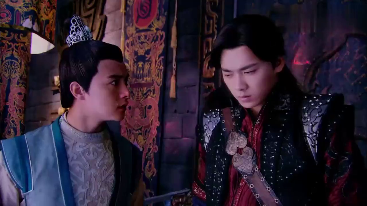 古剑奇谭屠苏的煞气越发严重,晴雪放出防护罩罩住屠苏,真爱啊