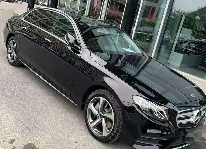 开了7年的530li,换上奔驰e300l,一个月后,车主:差距还真大