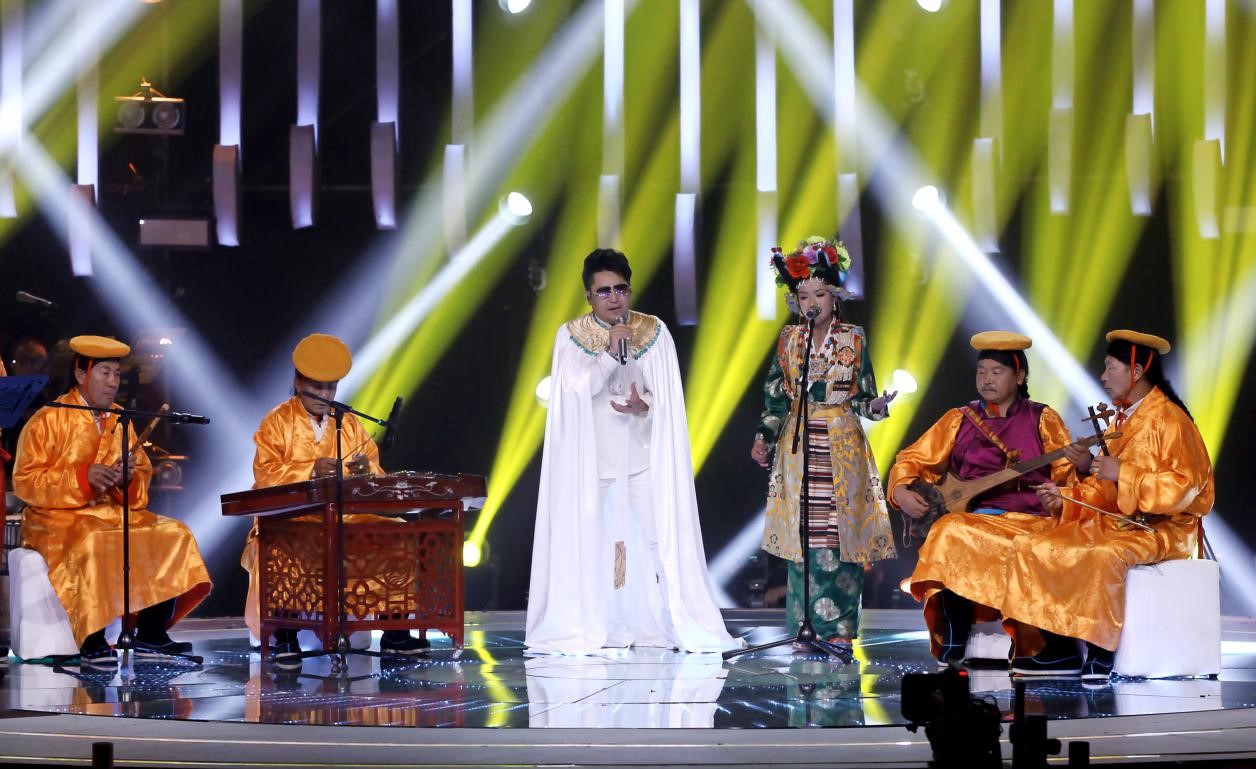 腾格尔助力《中国藏歌会》收官 扎西平措,旦增尼玛双冠同台