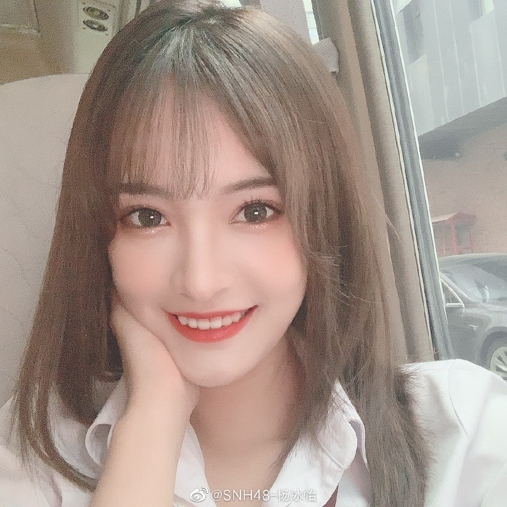 偶像美少女SNH48-杨冰怡迷人写真美照欣赏