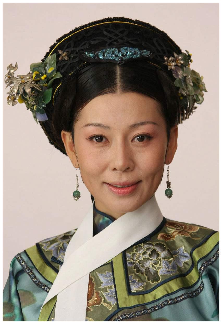 甄嬛传:后宫最无脑妃子齐妃!为何能够生下皇子!并且坐在妃位上