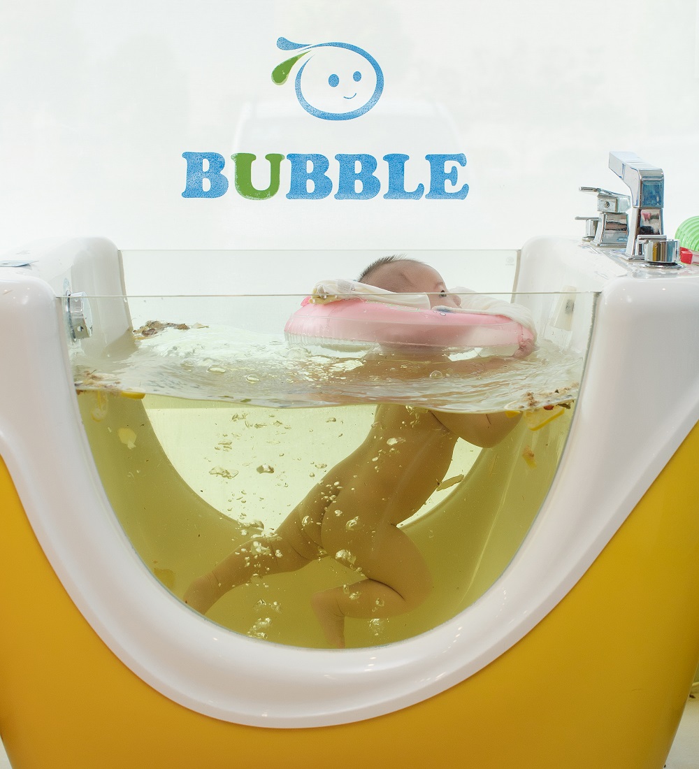 巴布母婴会所白沙洲金钟店重装开业!给孩子不一样的游泳环境