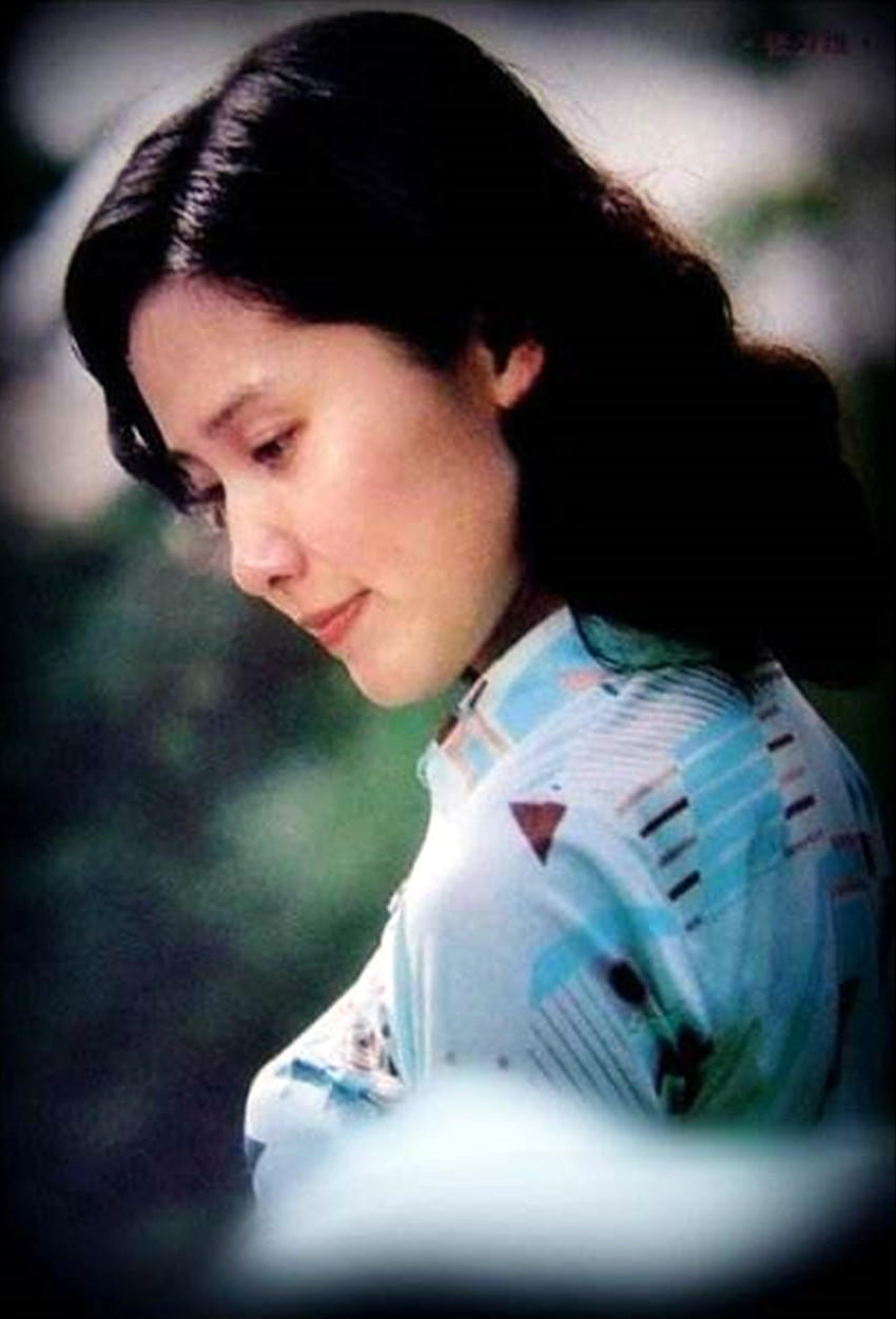 1980年代女影星张力维罕见剧照老照片曾获金鸡奖最佳女配角奖