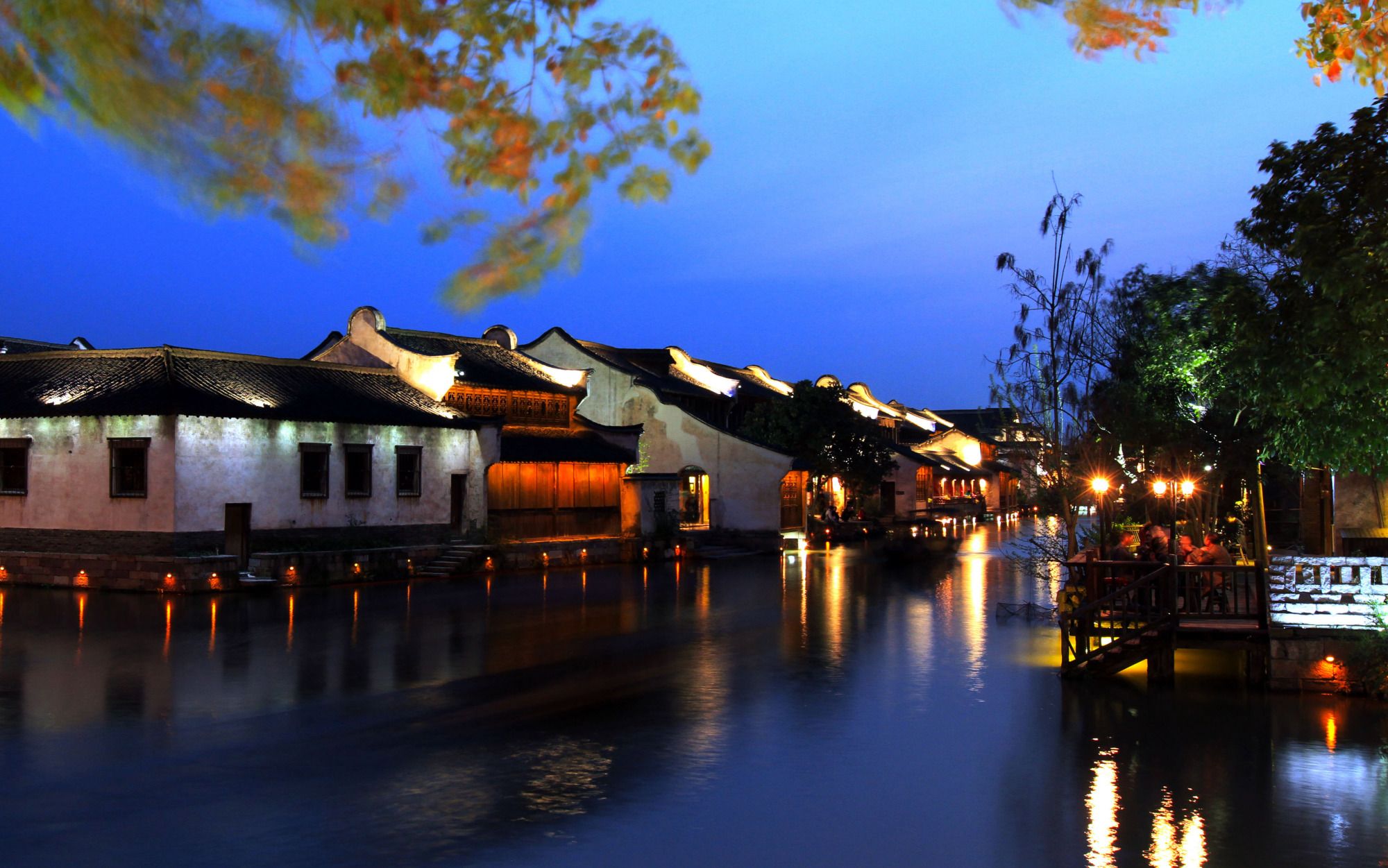 04 09:31:08            轨道电影364 1 / 7 江南好,风景旧曾谙;日出