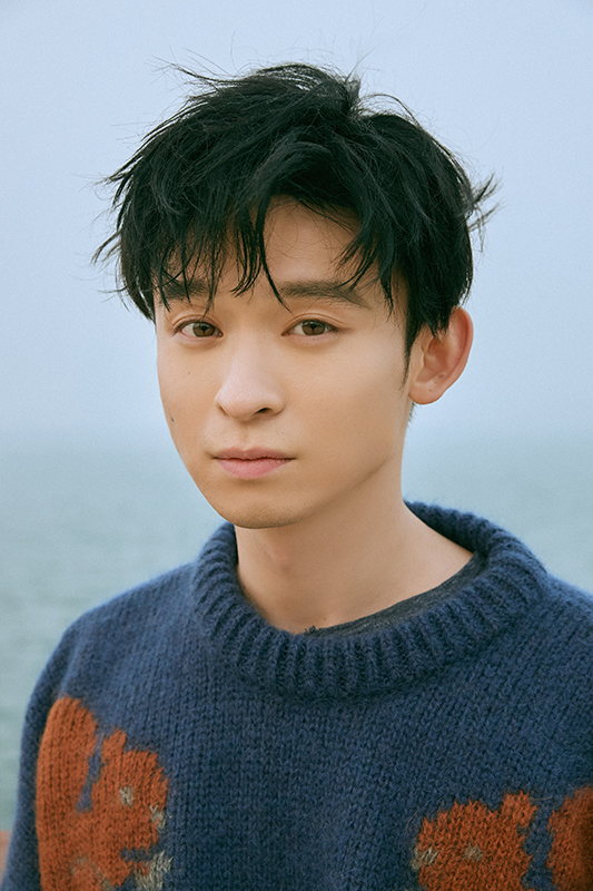 董子健清冷日系写真曝光眉目清澈自然随性