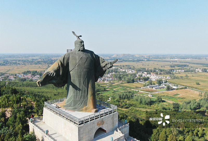 这张自天空俯拍的照片拍摄于2018年9月11日,拍摄于河南商丘的芒砀山